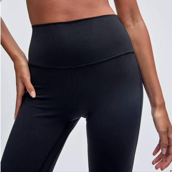 Lululemon Align High Rise Mini Flare Pant / Legging - Picture 6 of 7